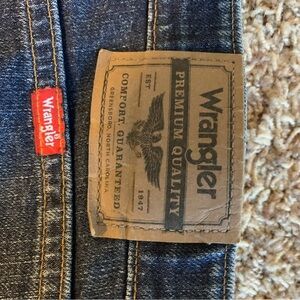 Wrangler Men's Blue Jeans